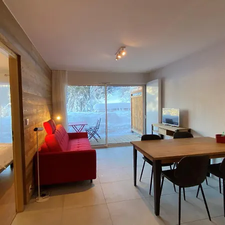Lumineux Et Spacieux Contemporain Dans Recente Et Paisible A - Fr-1-693-48 Apartment Chatel
