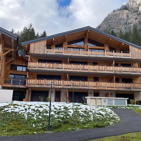 Apartment Lumineux Et Spacieux Contemporain Dans Recente Et Paisible A - Fr-1-693-48